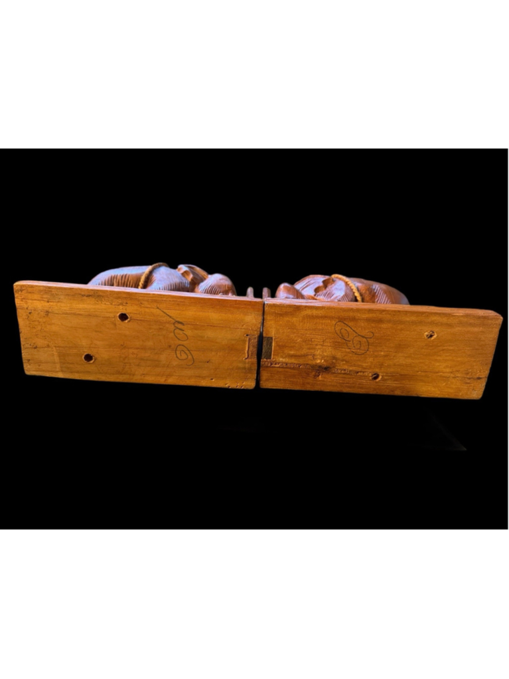 Pair of vintage hand carved genuine teak wood Elephants bookends saddle & strap - Picture 4 of 16